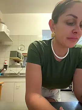 ainaht online show from April 20, 2026, 7:55 am