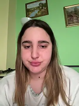 marouska official online show from April 25, 2026, 3:20 pm