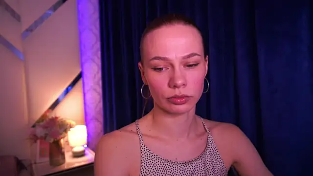 ShyySiren online show from April 9, 2026, 1:50 pm