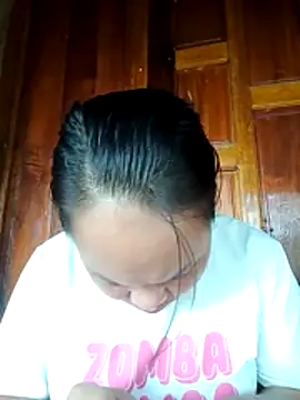 emilyzz online show from July 16, 2026, 9:28 am