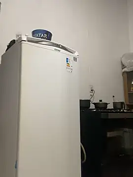 Snapshot of Milenvs chatting on January 17, 2026, 11:41 pm Milenvs online show from January 17, 2026, 11:41 pm