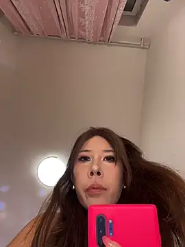 qianhan x online show from October 16, 2025, 4:37 pm