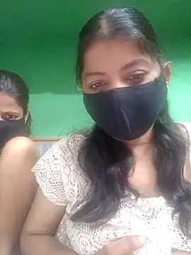 Snapshot of Hotygirl111 chatting on October 1, 2025, 12:20 pm Hotygirl111 online show from October 1, 2025, 12:20 pm