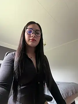 ZoeyJohnson online show from February 23, 2026, 11:49 pm