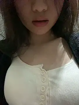 Bella sexy98 online show from February 11, 2026, 1:11 pm