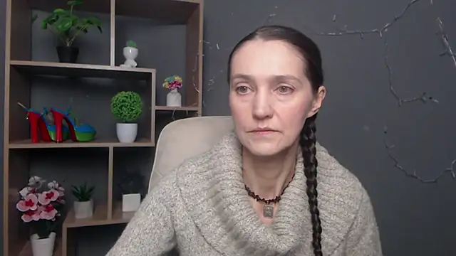 TayaFinch online show from November 9, 2025, 1:15 pm