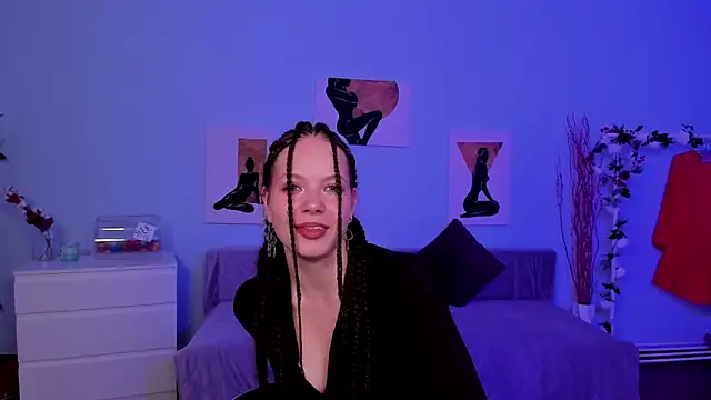 BetsyKiss online show from October 17, 2025, 5:55 am