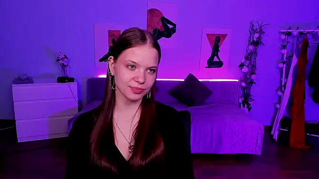 Snapshot of BetsyKiss chatting on June 2, 2026, 5:13 pm BetsyKiss online show from June 2, 2026, 5:13 pm