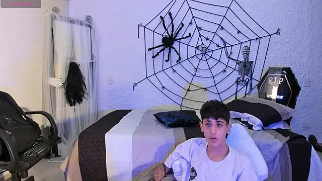 j martony online show from October 7, 2025, 11:55 am