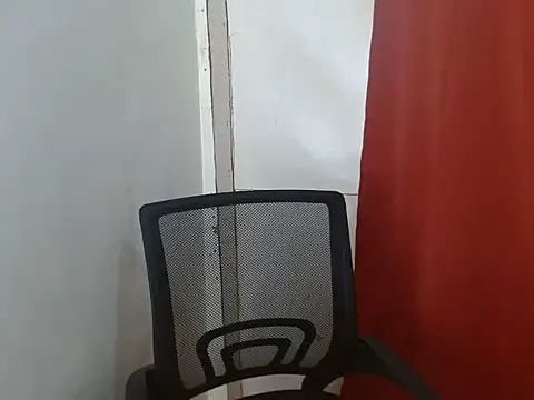 yoursexyladyLory19 online show from September 19, 2025, 3:05 pm