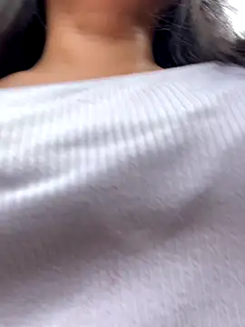 Karla 1-2 online show from October 8, 2025, 6:52 pm