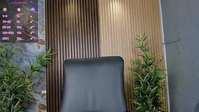 Megancoxx online show from October 28, 2025, 10:47 am