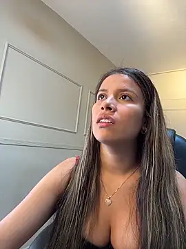 Snapshot of EMILIIA_RICHTER__ chatting on February 22, 2026, 11:34 am EMILIIA RICHTER online show from February 22, 2026, 11:34 am