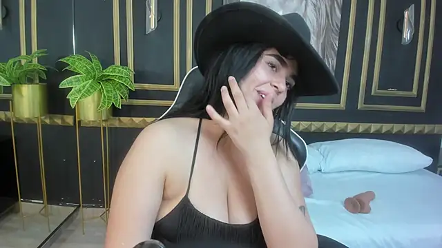 charlote rossee online show from September 30, 2025, 2:23 pm