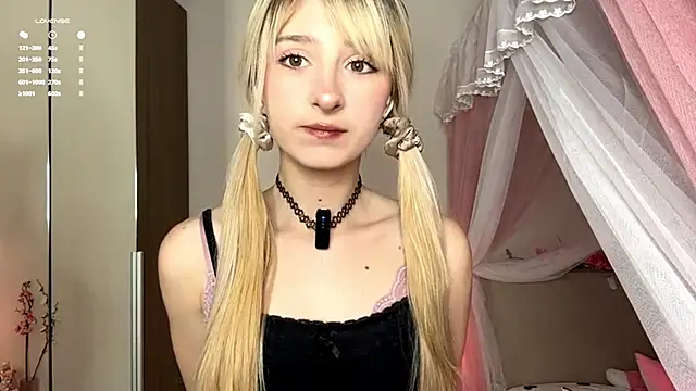 FridaAaberg online show from January 9, 2026, 7:59 am