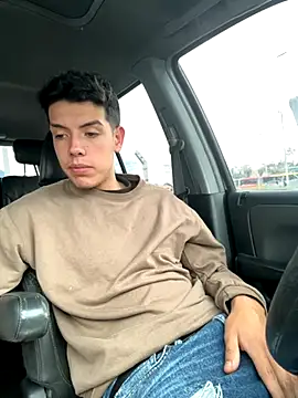 Snapshot of mattebret11 chatting on September 23, 2025, 5:42 pm mattebret11 online show from September 23, 2025, 5:42 pm