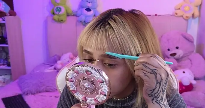 NekoWaifu online show from February 27, 2026, 2:28 pm