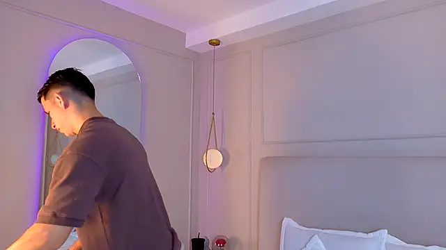 ZaneDawson online show from November 11, 2025, 3:23 am