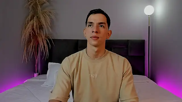 ZaneDawson online show from December 5, 2025, 7:55 pm