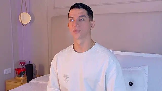 ZaneDawson online show from November 7, 2025, 4:28 am