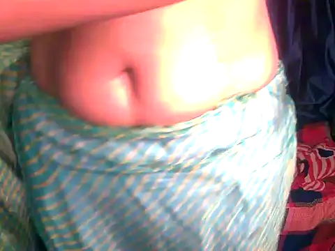 Snapshot of Sangeetha5 chatting on November 4, 2025, 8:23 pm Sangeetha5 online show from November 4, 2025, 8:23 pm