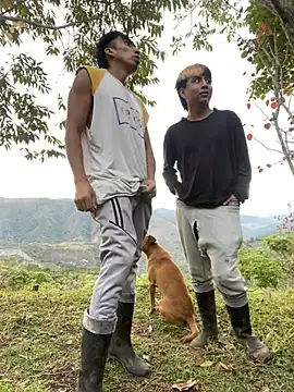 sky-wolves online show from October 1, 2025, 10:35 pm