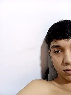 Snapshot of LeySmithVC chatting on October 10, 2025, 11:16 pm LeySmithVC online show from October 10, 2025, 11:16 pm