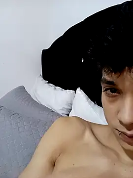 Snapshot of LeySmithVC chatting on October 30, 2025, 6:34 am LeySmithVC online show from October 30, 2025, 6:34 am