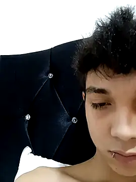 Snapshot of LeySmithVC chatting on October 3, 2025, 2:48 am LeySmithVC online show from October 3, 2025, 2:48 am