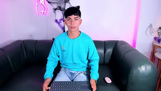 Peter chase online show from October 24, 2025, 7:24 pm