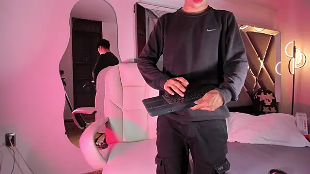 Peter chase online show from September 20, 2025, 6:35 pm