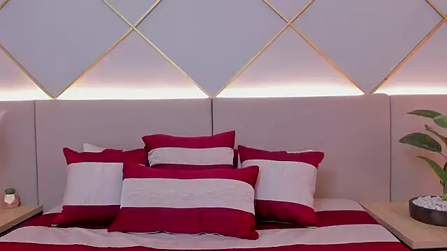 SophieeMills online show from January 9, 2026, 10:17 pm