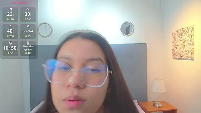 Snapshot of chaneelstark chatting on October 15, 2025, 4:11 am chaneelstark online show from October 15, 2025, 4:11 am