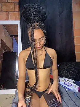 Snapshot of aurora_2007 chatting on November 25, 2025, 2:01 am aurora 2007 online show from November 25, 2025, 2:01 am