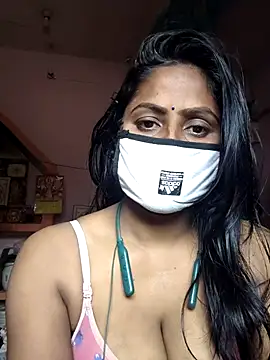 Jasmine Januja online show from December 5, 2025, 6:34 am