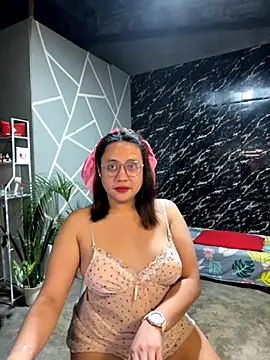Snapshot of 1aquaticangel69 chatting on November 21, 2025, 4:39 pm 1aquaticangel69 online show from November 21, 2025, 4:39 pm