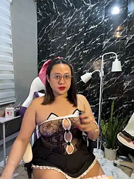 Snapshot of 1aquaticangel69 chatting on December 3, 2025, 6:51 pm 1aquaticangel69 online show from December 3, 2025, 6:51 pm