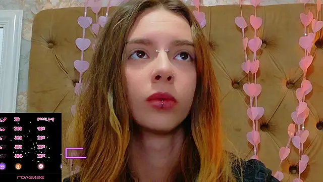 CoraVex online show from March 19, 2026, 4:56 am