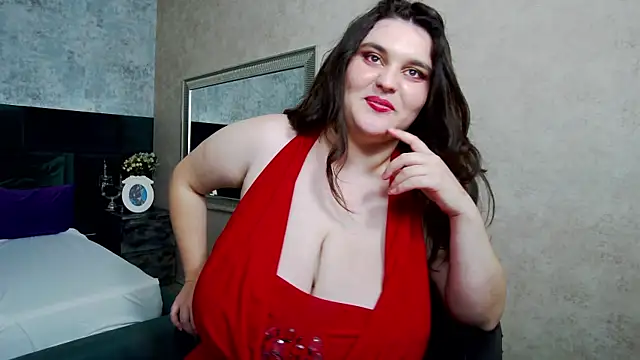 Snapshot of SaraElise chatting on September 16, 2025, 7:31 am SaraElise online show from September 16, 2025, 7:31 am