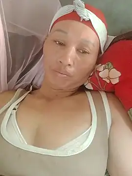 donna-bae online show from March 29, 2026, 4:14 am