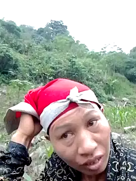 donna-bae online show from April 18, 2026, 10:39 am