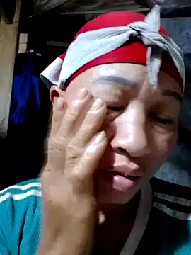 Snapshot of donna-bae chatting on February 4, 2026, 10:49 pm donna-bae online show from February 4, 2026, 10:49 pm