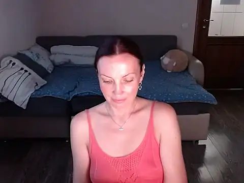 Snapshot of Veyrrah chatting on July 30, 2026, 11:53 am Veyrrah online show from July 30, 2026, 11:53 am