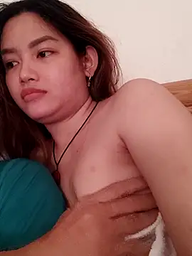 Snapshot of MaiHoang2k chatting on November 21, 2025, 5:39 am MaiHoang2k online show from November 21, 2025, 5:39 am