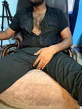 yourhoneyx1 online show from November 5, 2025, 6:05 am