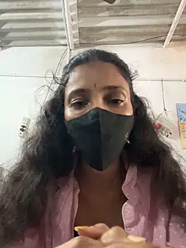 sweetreddy-02 online show from September 23, 2025, 5:25 am