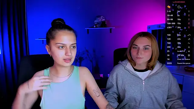 casey meow  online show from September 18, 2025, 1:25 pm