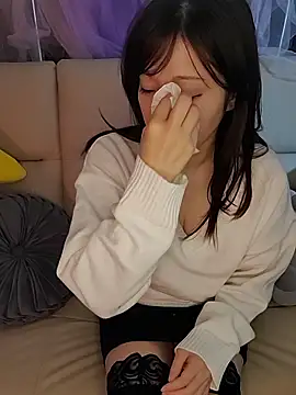 Snapshot of M_Kaede chatting on November 29, 2025, 7:36 pm M Kaede online show from November 29, 2025, 7:36 pm