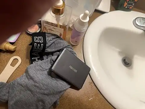 Snapshot of Matthew23Z chatting on December 1, 2025, 9:32 am Matthew23Z online show from December 1, 2025, 9:32 am