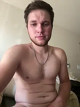 Snapshot of Matthew23Z chatting on September 19, 2025, 10:36 pm Matthew23Z online show from September 19, 2025, 10:36 pm